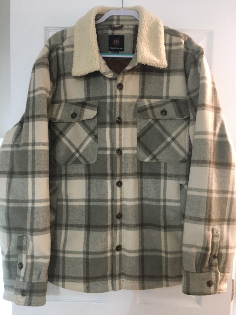 Mountain And Isles Plaid Pocket Jacket